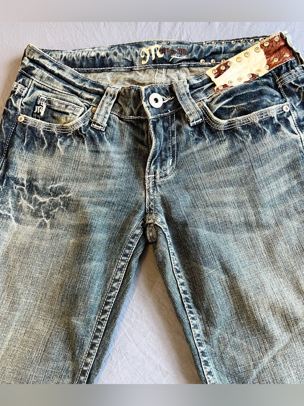 Miss Me Jeans Womens 27 Bootcut Cow Hide Jeweled Western Low Rise Casual - Picture 4 of 15